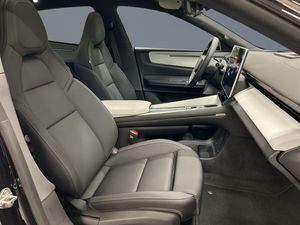 Polestar 4 bild 8