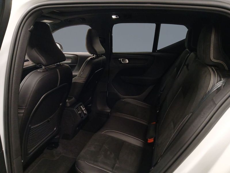 Volvo XC40 bild 8