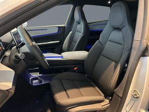 Polestar 4 bild 7