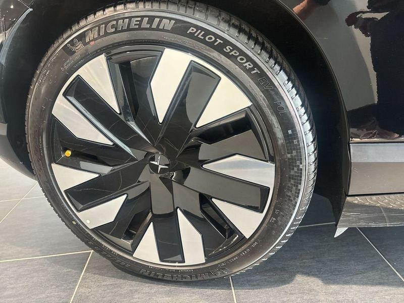 Polestar 4 bild 11