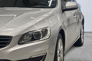 Volvo V60 bild 18