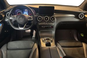 Mercedes GLC220 bild 9