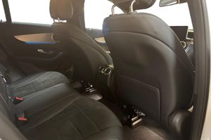 Mercedes GLC220 bild 11
