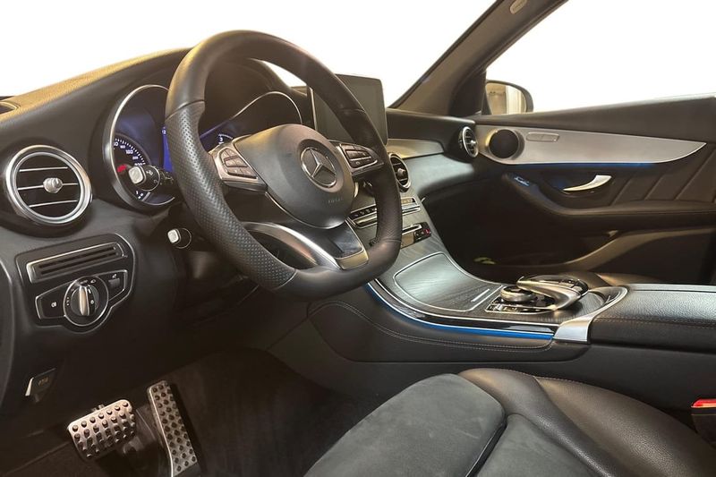 Mercedes GLC220 bild 8