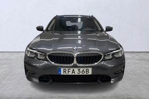 BMW 320 bild 7