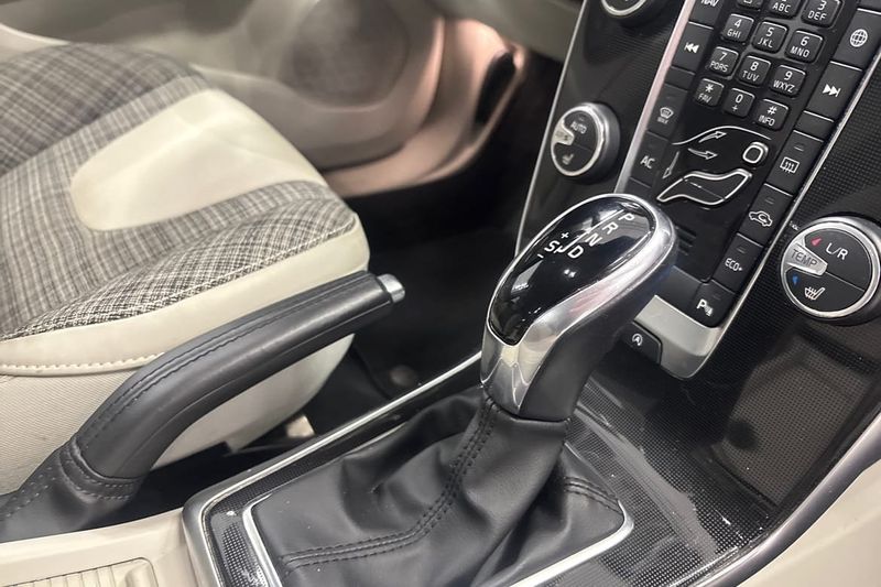 Volvo V40 bild 15