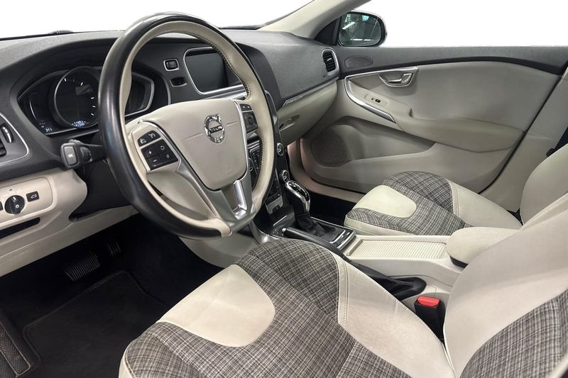 Volvo V40 bild 8
