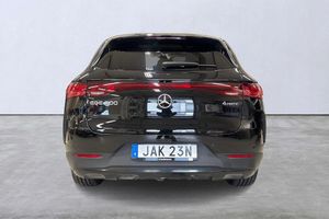 Mercedes EQE43 SUV bild 5