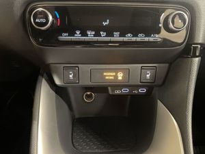 Toyota Yaris bild 15