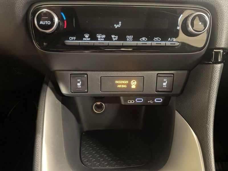Toyota Yaris bild 15