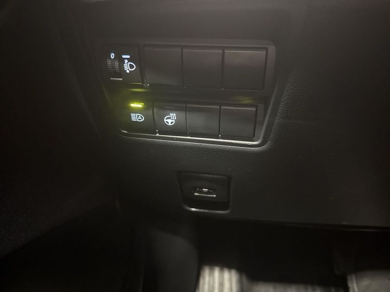 Toyota Yaris bild 12