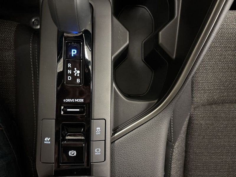 Toyota C-HR bild 16