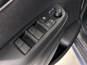 Toyota Yaris bild 13