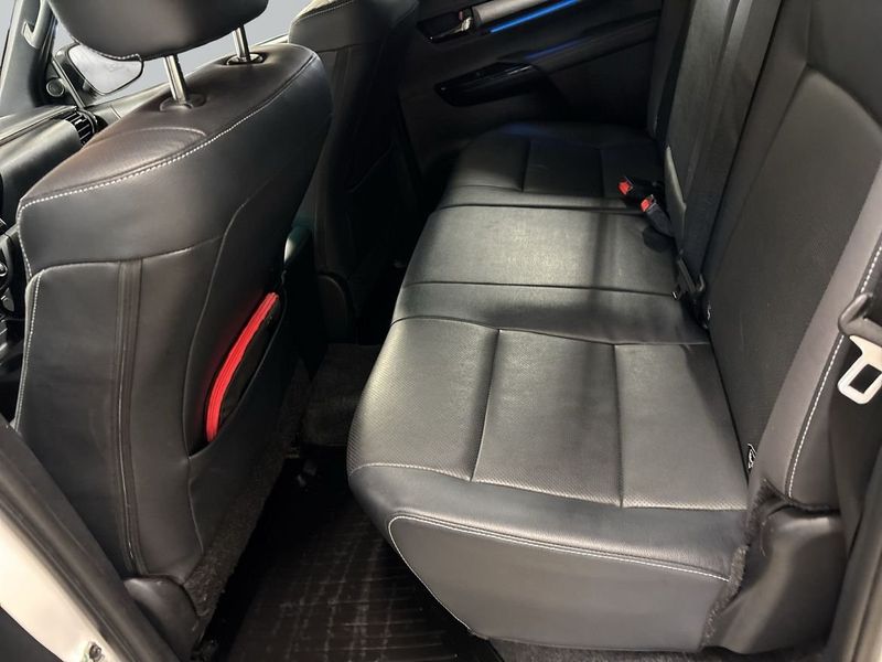 Toyota Hilux bild 7