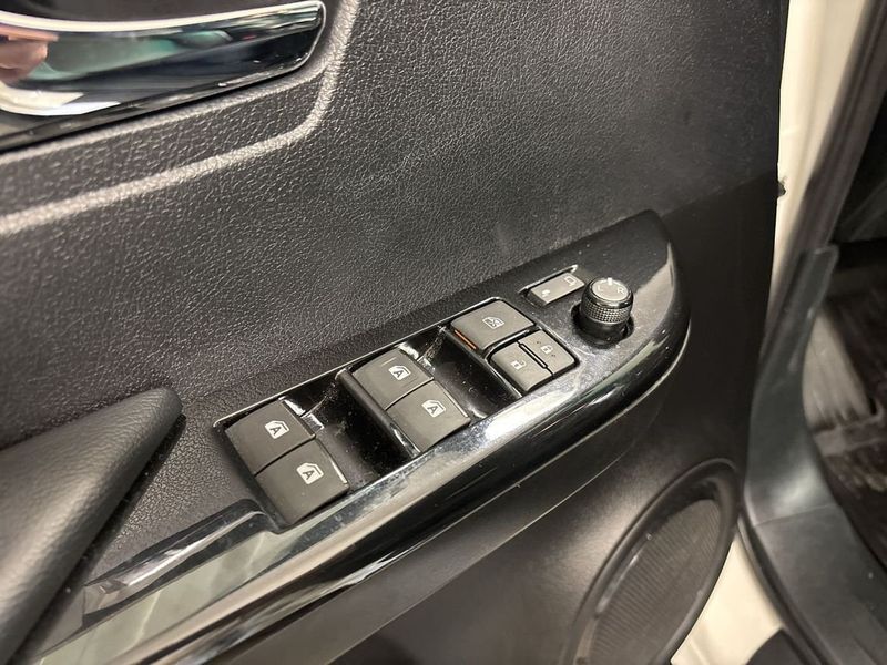 Toyota Hilux bild 11