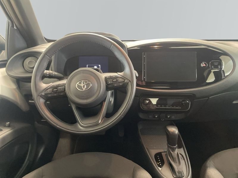 Toyota Aygo X bild 8