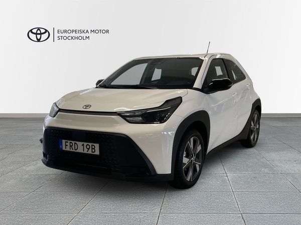 Toyota Aygo X Hybrid PLAY - 2026