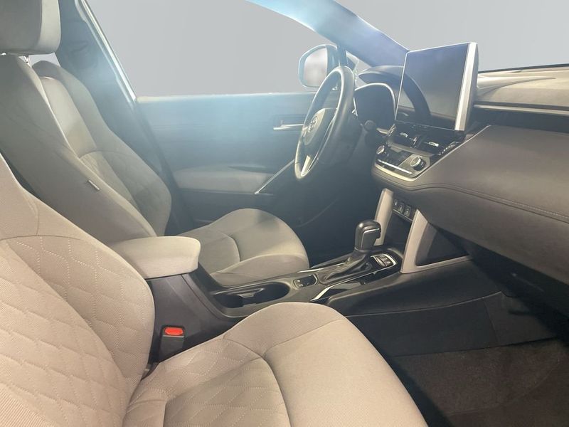 Toyota Corolla Cross bild 6