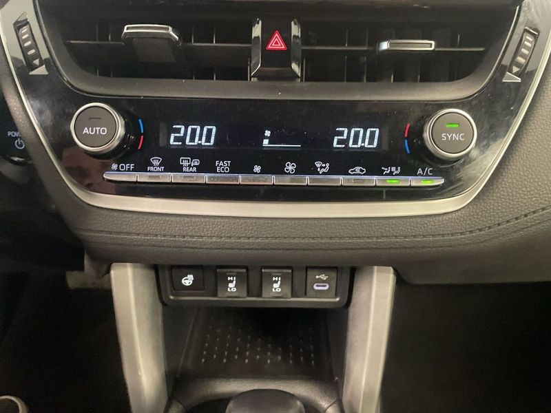 Toyota Corolla Cross bild 15