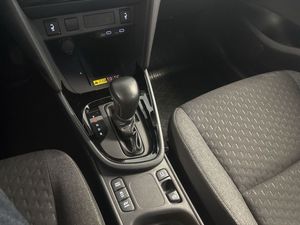 Toyota Yaris Cross bild 15