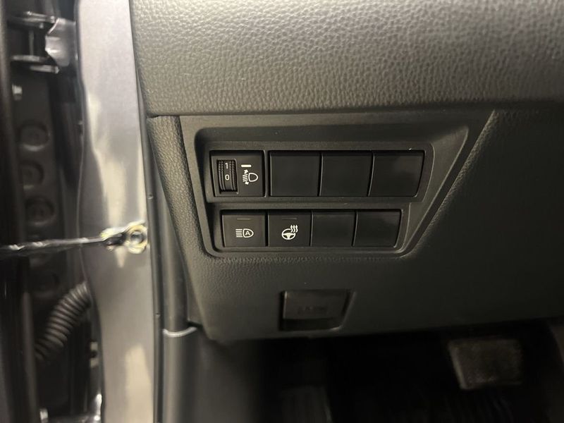 Toyota Yaris bild 18