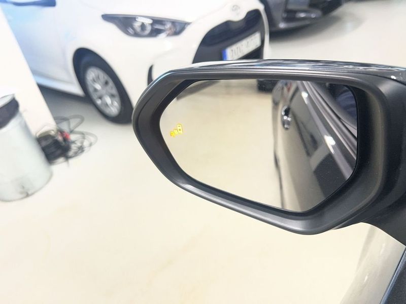 Toyota Yaris bild 15