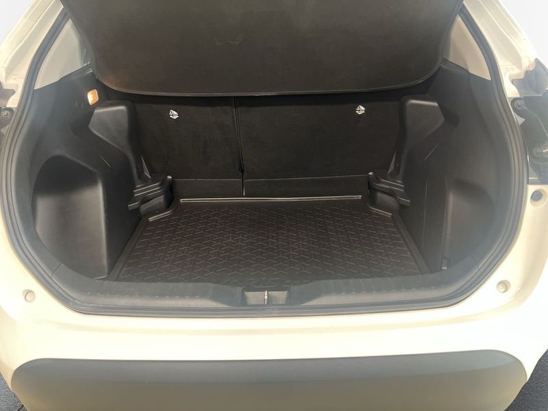 Toyota Yaris Cross bild 10
