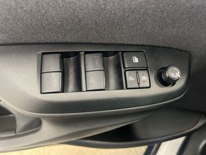 Toyota Yaris Cross bild 12