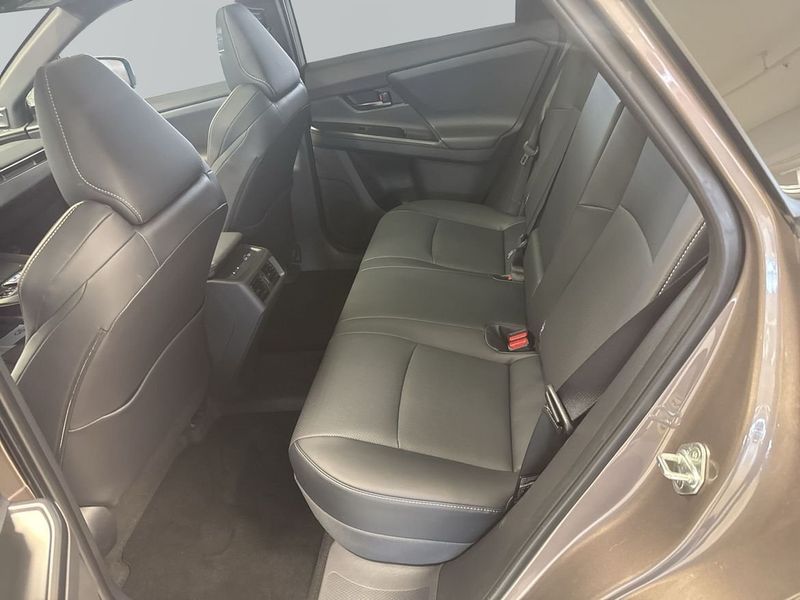Toyota bZ4X Touring bild 7