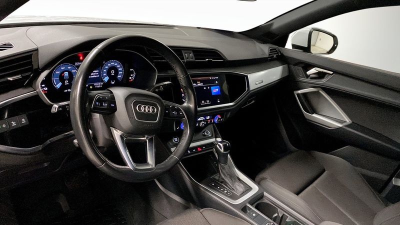 Audi Q3 bild 7