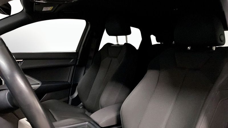 Audi Q3 bild 8