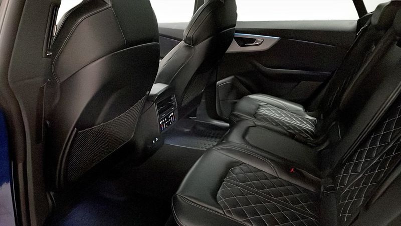 Audi SQ8 bild 13