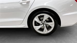 Audi A4 bild 6