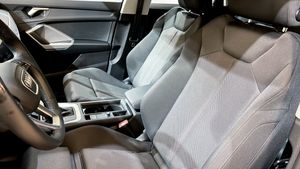 Audi Q3 bild 8