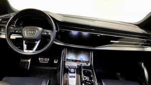 Audi Q8 bild 10