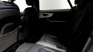 Audi Q8 bild 12