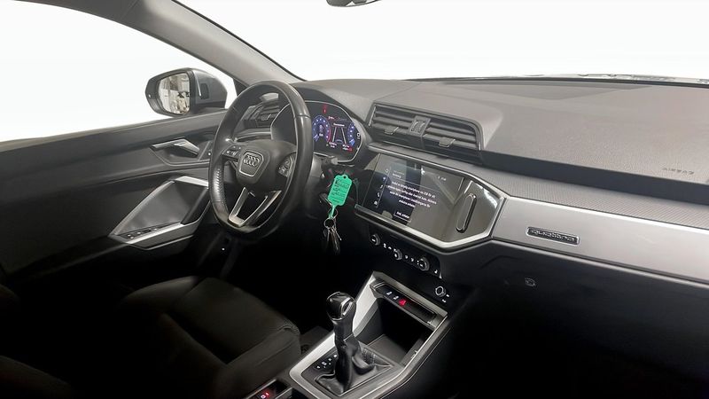 Audi Q3 bild 11