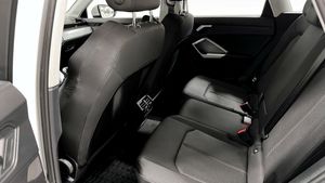 Audi Q3 bild 12