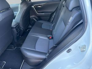 Toyota RAV4 bild 7