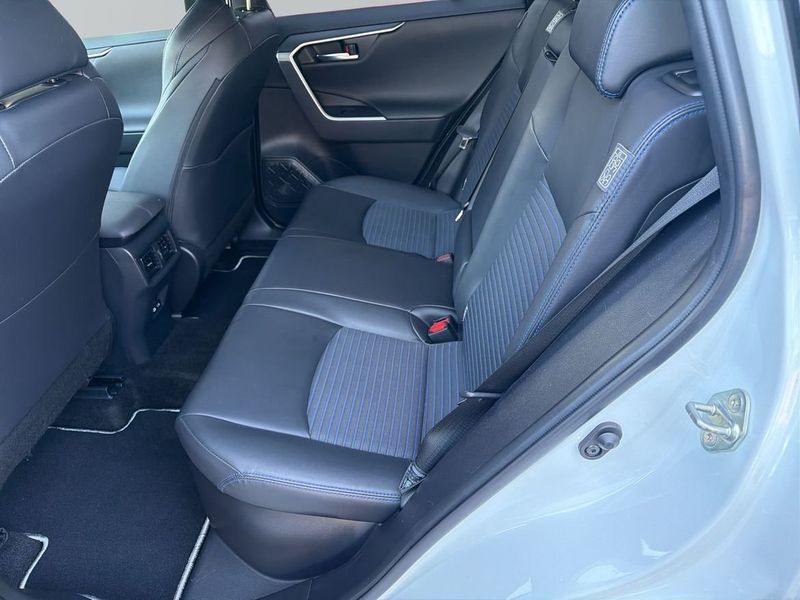 Toyota RAV4 bild 7