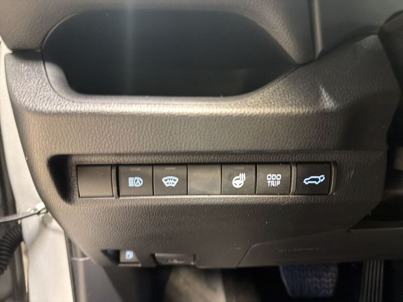Toyota RAV4 bild 11