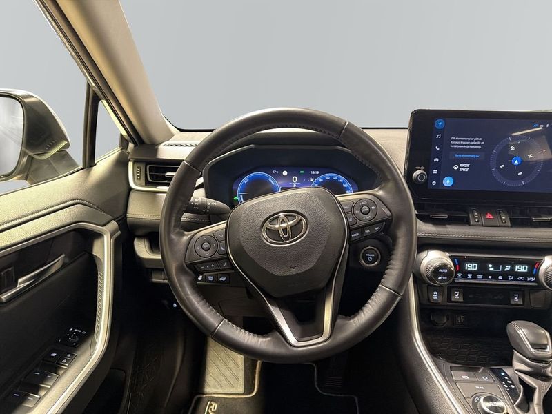 Toyota RAV4 bild 9