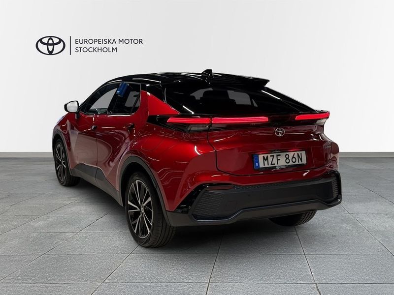 Toyota C-HR bild 2