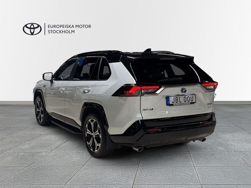 Toyota RAV4 bild 2