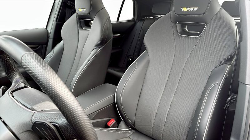 Skoda Enyaq bild 8