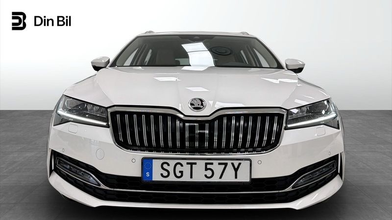 Skoda Superb bild 4