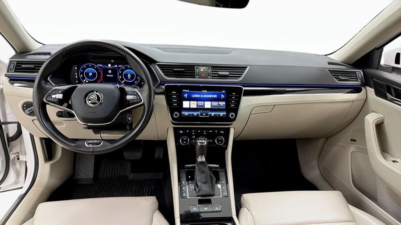 Skoda Superb bild 10