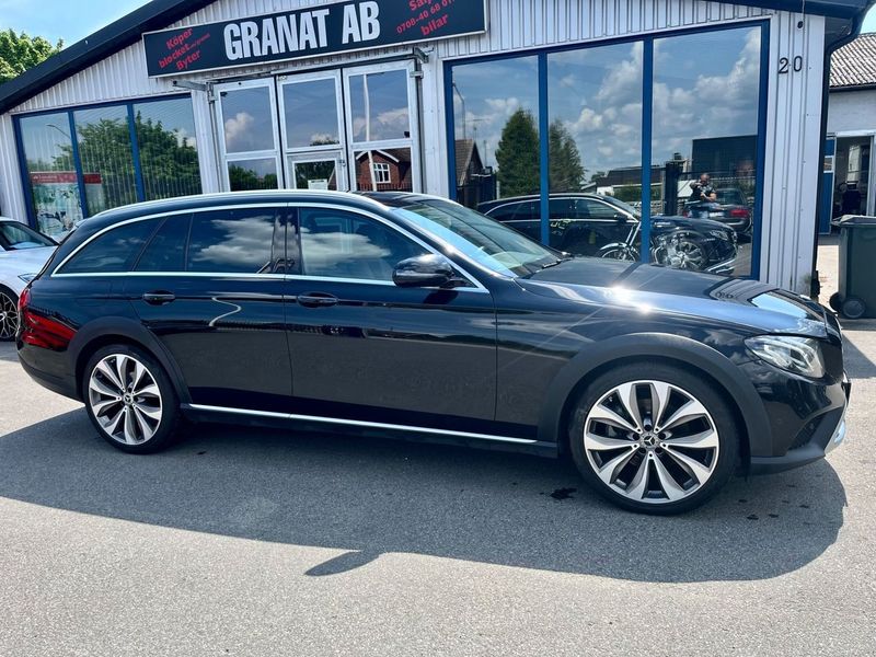 Mercedes E220 bild 2