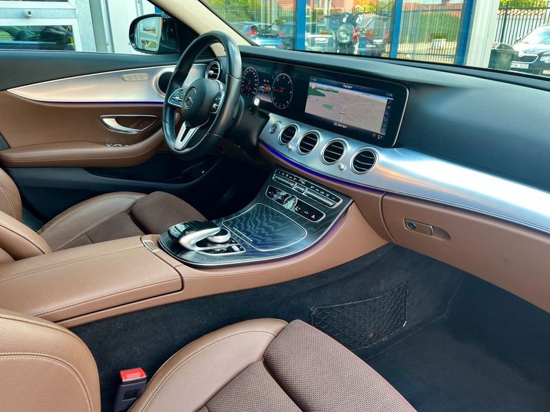 Mercedes E220 bild 6