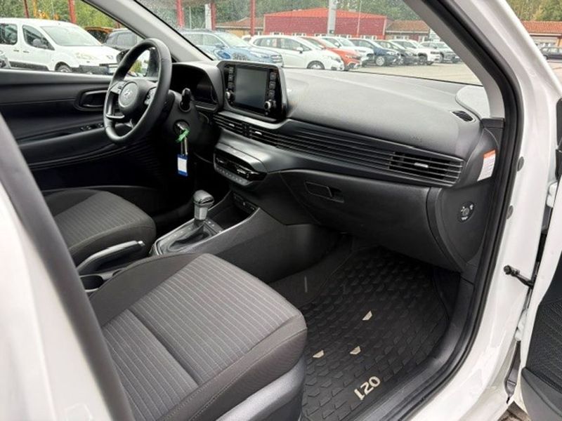 Hyundai i20 bild 7